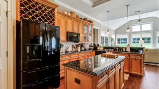 23 Lexington Drive thumbnail image 22