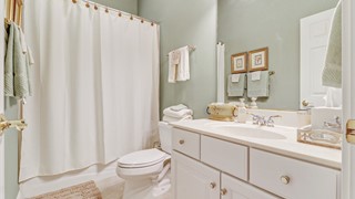 23 Lexington Drive thumbnail image 34