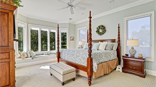42 Lexington Drive thumbnail image 14