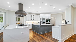 61 Manchester Court thumbnail image 25