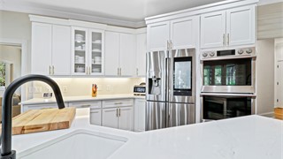 61 Manchester Court thumbnail image 28