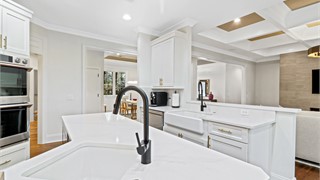 61 Manchester Court thumbnail image 29