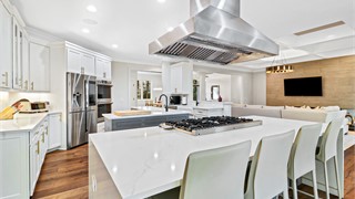 61 Manchester Court thumbnail image 32