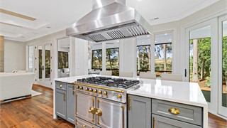 61 Manchester Court thumbnail image 36