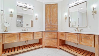 61 Manchester Court thumbnail image 45