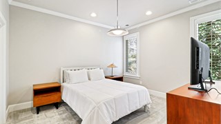 61 Manchester Court thumbnail image 49