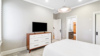 61 Manchester Court thumbnail image 50