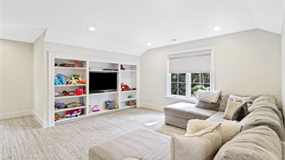 61 Manchester Court thumbnail image 58