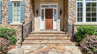 277 Bamberg Drive thumbnail image 5