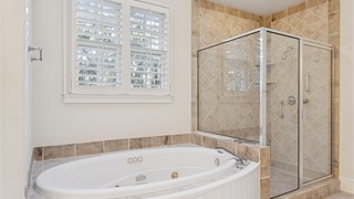 77 Belfair Oaks Blvd thumbnail image 39