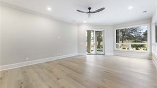 33 Lexington Drive thumbnail image 6