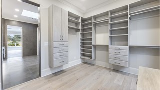 33 Lexington Drive thumbnail image 24