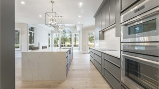 33 Lexington Drive thumbnail image 33