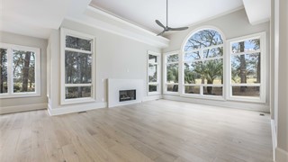 33 Lexington Drive thumbnail image 44