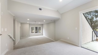 33 Lexington Drive thumbnail image 23