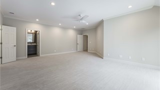 33 Lexington Drive thumbnail image 37