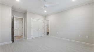 33 Lexington Drive thumbnail image 46