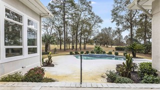 33 Lexington Drive thumbnail image 50