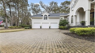 33 Lexington Drive thumbnail image 4