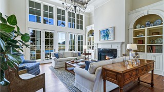 51 Lexington Drive thumbnail image 10