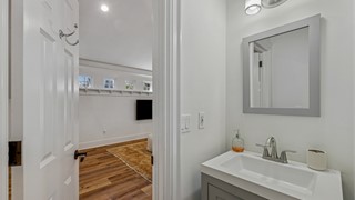 4 Cooper Court thumbnail image 94