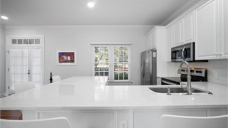 8 E Cottage Circle thumbnail image 51