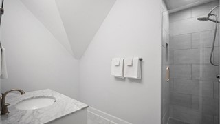 8 E Cottage Circle thumbnail image 18