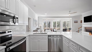 8 E Cottage Circle thumbnail image 33