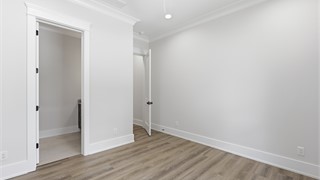 260 Bamberg Drive thumbnail image 3