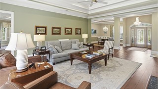 23 Lexington Drive thumbnail image 8