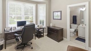 23 Lexington Drive thumbnail image 14