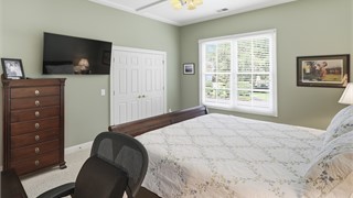 23 Lexington Drive thumbnail image 36