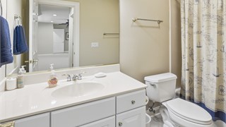 23 Lexington Drive thumbnail image 46