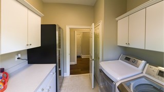 23 Lexington Drive thumbnail image 47
